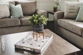The display glass top completes this piece of fine italian handicraft. 5 Best Diy Coffee Table Design Ideas 2021 Fab Glass And Mirror