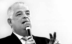 Joaquim Falcão critica decisões lentas e monocráticas do STF