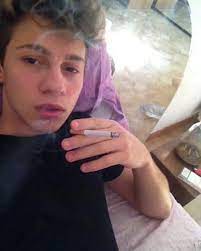 Farei un figlio perché di 'sti tempi fa strano il contrario. Tutte Le Foto Dei Rapper Italiani Prima Di Diventare Famosi Outpump