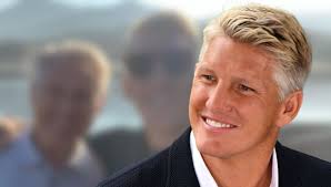 See more ideas about schweinsteiger, bastian schweinsteiger, soccer. Bastian Schweinsteiger Seltenes Foto Er Zeigt Seinen Vater Bunte De