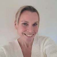 138000+ perfiles de «Laura -ubaldo»