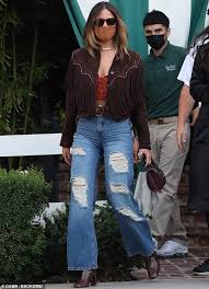 Eiza gonzález is no stranger to the camera. Eiza Gonzalez Takes The Plunge In Low Cut Scarlet Top And Cowgirl Chic Fringe Jacket Readsector