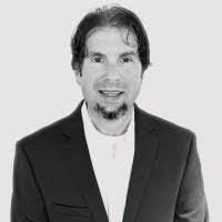 Eric Botelho's Instagram, Twitter & Facebook