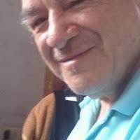 8 perfiles de «Abelardo Elias»