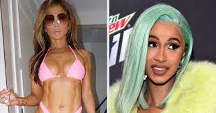 Buzzfeed Jenniferlopez Helped Get Cardib Cast In The Hustlers Movie Latinas Supporting Latinas View Entire Post Jennifer Lopez Cardi B Jennifer
