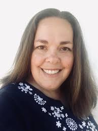 Ruth Pendleton's Instagram, Twitter & Facebook