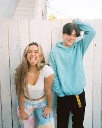 Bryant On Instagram A Sunday In Los Angeles Addisoneasterling Nickaustin In 2020 Boy And Girl Best Friends Famous Girls Boy And Girl Friendship