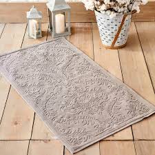 Yüzlerce koltuk modelleri, yatak odaları ve oturma odaları kilim mağazalarında. Karaca Home Hansel Bej Kilim 80x150 Cm Karaca Home