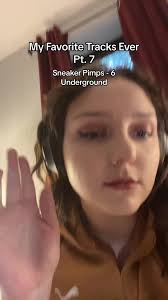 6 Underground Bar Scene