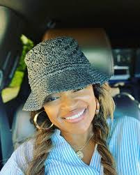 Michele Bowman Artist Page...