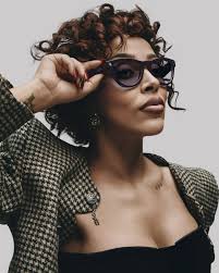 dojacat photographed backstage at her Glasgow, UK show a few days ago.  #dojacat