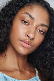 This New-Age Formula Prolongs Cell Longevity For Bouncier, Firmer Skin