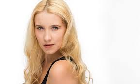 Anna Lakomy Archives