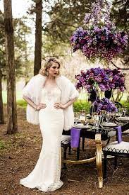 Get This Glamorous Look At Www Wonderfulwraps Com Hollywood Glamour Wedding Hollywood Glam Wedding Old Hollywood Wedding
