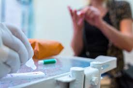Lateral flow tests detect active infections with results in minutes; Lateral Flow Rapid Covid Tests Pick Up 90 Of Cases Study Finds Pulse Today