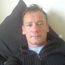 Robert Codling's Instagram, Twitter & Facebook