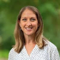 Amanda Hartsell's Instagram, Twitter & Facebook