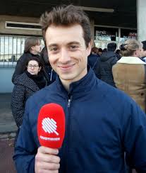 Très discrète sur sa vie privée, la comédienne parisienne a refait sa vie à los angeles, avec ses enfants et son mystérieux chéri américain. Hugo Clement Wikipedia