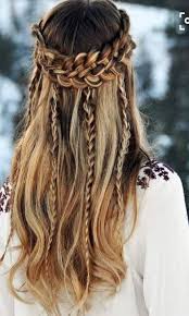 Paired with a chic icy platinum, it completes the ultimate modern style. Fashion Boho Hippie Hairstyles 49 Ideas For 2019 Wedding Hairstyles Thin Hair Medium Hair Styles Hippie Hair