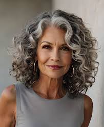 I share the post of woman world and elegance. Beautiful and stylish. NB