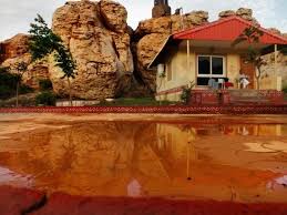 Favourite among trekkers, this is also considered as one of the most visited tourist places around hyderabad, particularly for a day trip. Another Fantastic Reflection Picture Of Oravakallu Rock Garden Kurnool Tripadvisor