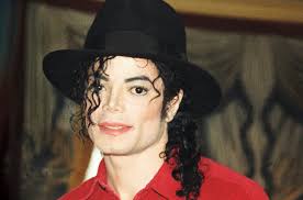 « j'ai vu plus de couchers de soleil qu'il ne m'en reste à voir ». Cum ArÄta De Fapt Michael Jackson Cand A Fost GÄsit Mort In CasÄ Detalii InfiorÄtoare Impact