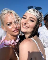 chicagohousemusic #prettygirls