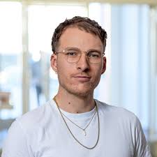 Newsletter, publications and social media