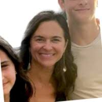 Lindsey Goldberg Email & Phone Number