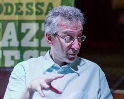 Larry was a valued friend of the JJA and many of its members. his memory is  indeed a blessing, as was his life. Condolences to his family and others he  touched with