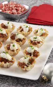 What's a holiday appetizer spread without some classic deviled eggs? 100 O Dourves Ideas Recipes Food Cooking Recipes