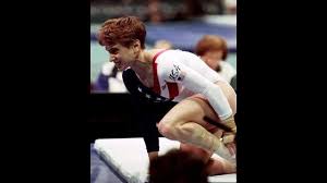 Strug would go on to land her second attempt on the apparatus and help the. Ylfjreqaqx3lhm