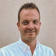 Tom Lococo's Instagram, Twitter & Facebook