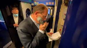 Interview de castex sur france 2 : C Est Le Premier Ministre Qui Vous Parle Jean Castex Joue Au Chef De Bord Pour Le Retour Du Train De Nuit Paris Nice Le Parisien