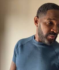 Frank's dealings with Charles and Leilani house