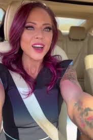 Kendra Southard's Instagram, Twitter & Facebook