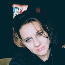 so....is there any way to remove curse?....im struggling a lot with dat