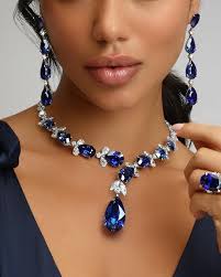 Peruse a curated selection of fine Jewellery creations from esteemed  international houses at Asia Jewellers pavilion (Hall 5)