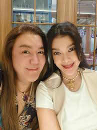 Madeleine คืออะไร มาทำความรู้จักกันครับ 😋 👇 @mrs.madeleine_bkk Madeleine  หรือ ขนมไข่ฝรั่งเศส เป็นขนมพื้นเมืองในแคว้น กร็องแตสต์ ซึ่งขนม Madeleine  กำเนิดขึ้นเมืองช่วงกลางศตวรรษที่ 18 โดย Madeleine Paulmier  ได้คิดค้นสูตรขนมชนิดหนึ่ง ที่มีลักษณะสวยงาม ...