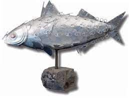 Fish Sculpture Made From Cat Food Tin Cans Tin Art Tin Can Art Tin Can Crafts