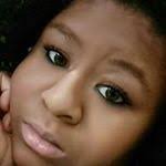 Kendra Lipscomb's Instagram, Twitter & Facebook