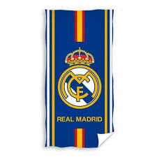 #realmadrid #escudo el escudo del mejor equipo del mundo. Real Madrid Cf Toalla De Playa Licencia Algodon 100 Escudo 173026 Bandera 70x140 Cm Con Ofertas En Carrefour Las Mejores Ofertas De Carrefour