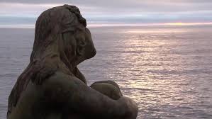 Esta escultura que alguien instaló en playa chicaen el mismo inicio de este fin de semana extra largo. Lapjx7vh0nkn6m