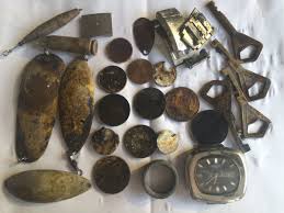 Best metal detector technology for beach. Three Best Metal Detectors For The Beach Relic Hunting