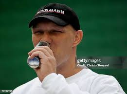 30 71782516 Stock Photos, High-Res Pictures, and Images