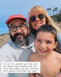 I post about running and lifting all the time, but there's nothing I love  more than being a dad. Coming home from a run and seeing @babeoutwest and  the boys is one