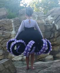 Disney villain ursula costume from the little mermaid for cosplay, plus size, and diy costume ideas. How To Make The Most Awesome Ursula Costume Alexia Rees