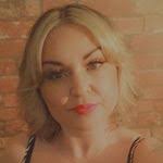 Michelle Sheard's Instagram, Twitter & Facebook