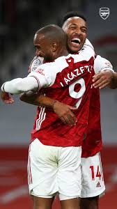 If you're looking for the best arsenal wallpaper then wallpapertag is the place to be. Arsenal Team 2021 Wallpapers Wallpaper Cave