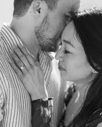 Manuela Clark's Instagram, Twitter & Facebook